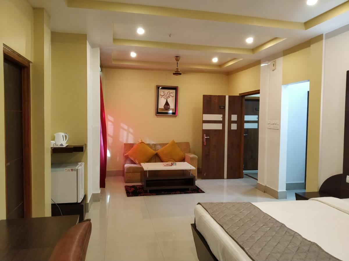 Hotel Sc Continental Itānagar Exterior foto