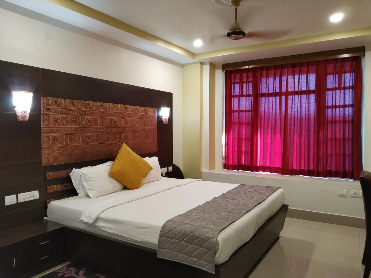 Hotel Sc Continental Itānagar Exterior foto