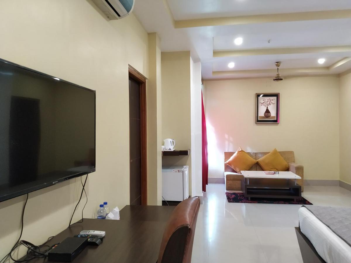 Hotel Sc Continental Itānagar Exterior foto